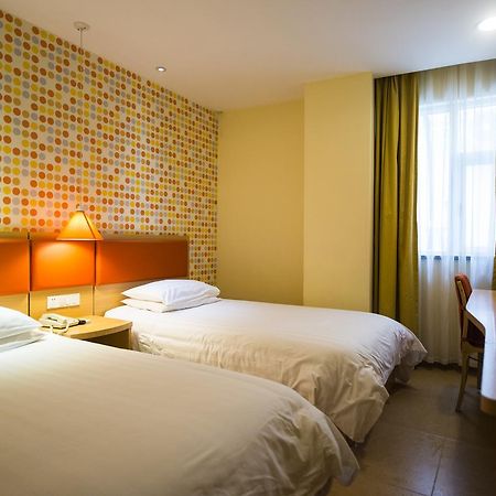 Home Inn Shanghai Daning International Guangzhong Road Circus City Exterior foto