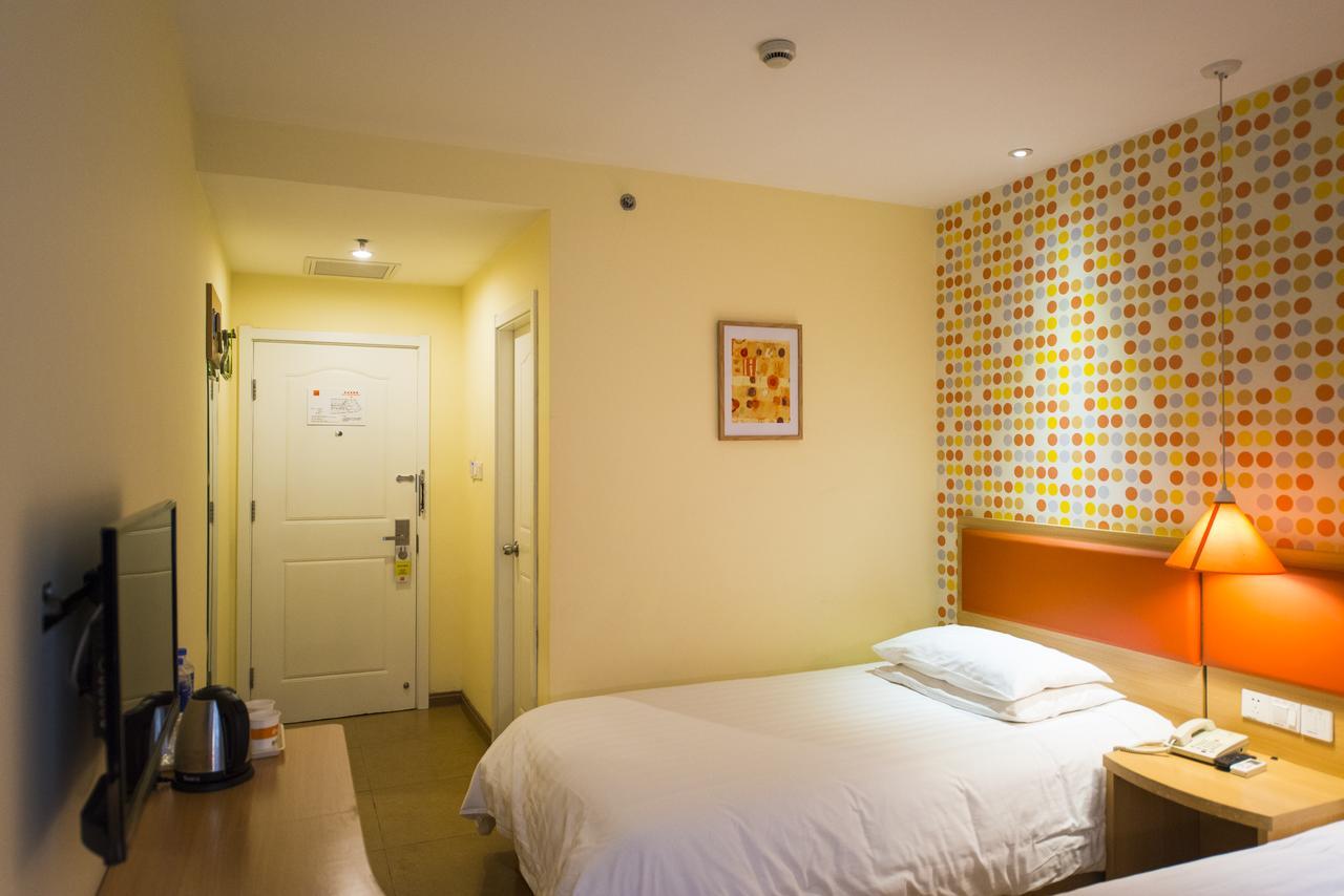 Home Inn Shanghai Daning International Guangzhong Road Circus City Exterior foto